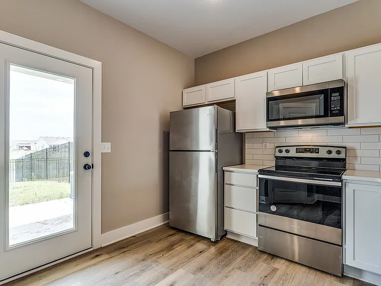 4440 N Sandplum St — Photo 4