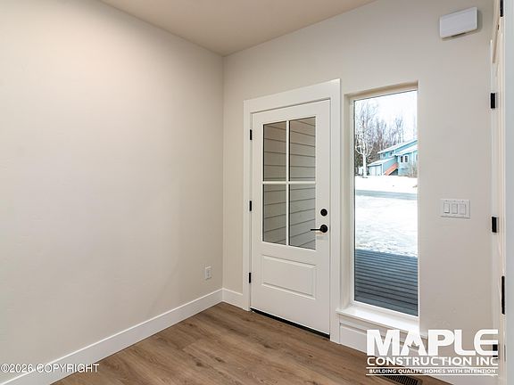 4th image of 1540 W Pipestone Dr