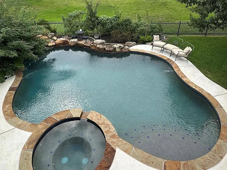 11614 Canyon Mills Dr — Photo 1