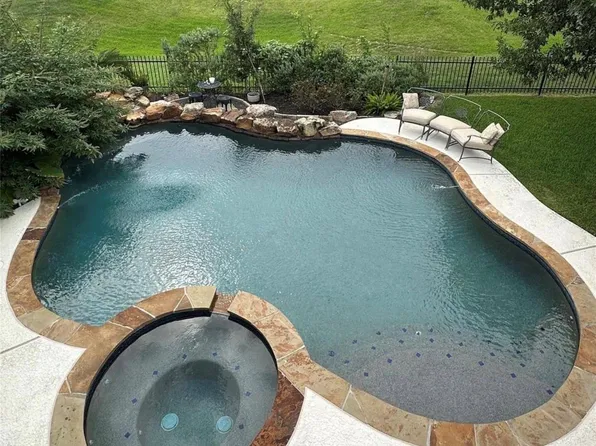 11614 Canyon Mills Dr, Houston, TX 77095