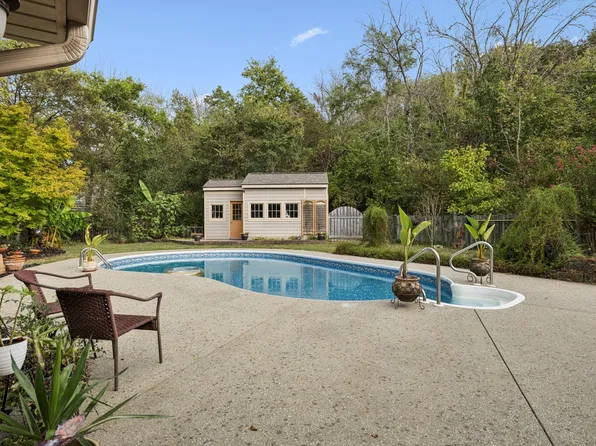 4451 Chandler Rd, Hermitage, TN 37076