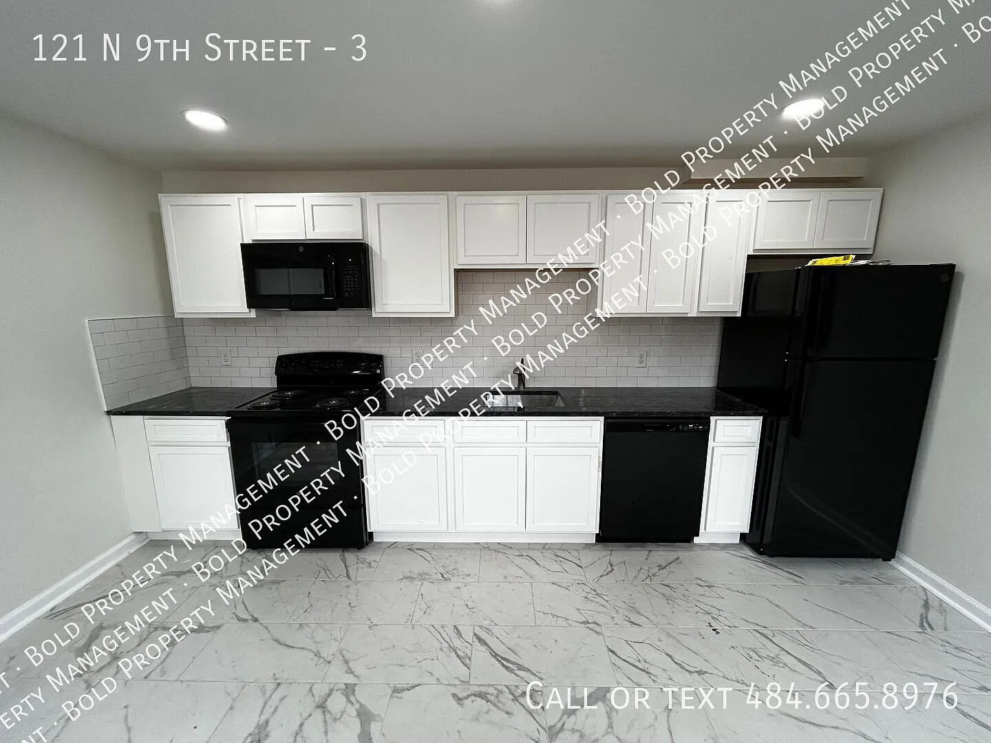 1 Bedroom 1 Bath 2nd Floor Reading Apartment. Newly Remodeled With New Appliances Including Washe... — Photo 4