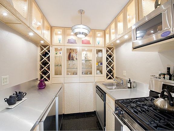 5th image of 1010 3rd Ave #18G