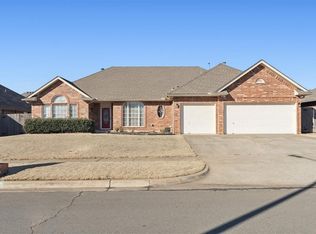 2600 Halifax Way, Norman, OK 73069