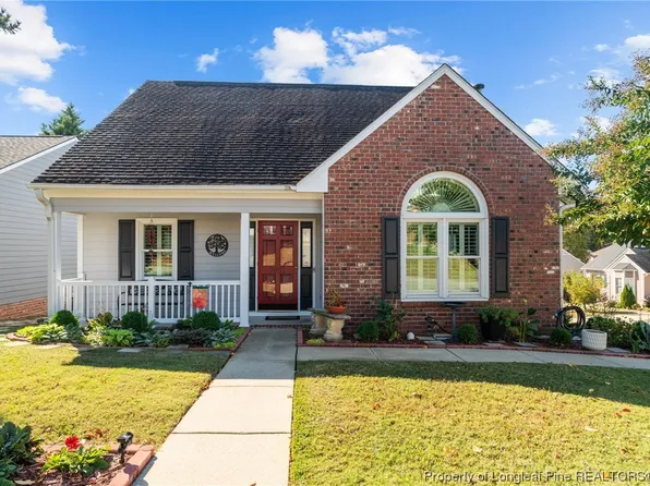 2951 Amelia Dr, Fayetteville, NC 28304