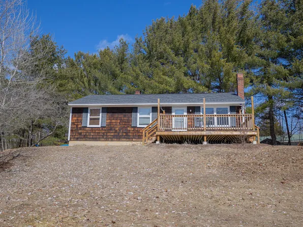 123 Adams Circle, Farmington, ME 04938