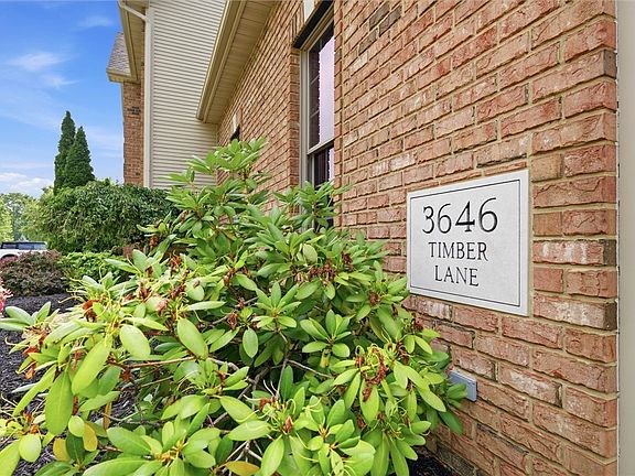 3rd image of 3646 Timber Ln