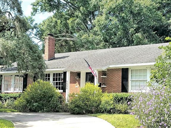 4th image of 1656 Woodmere Dr