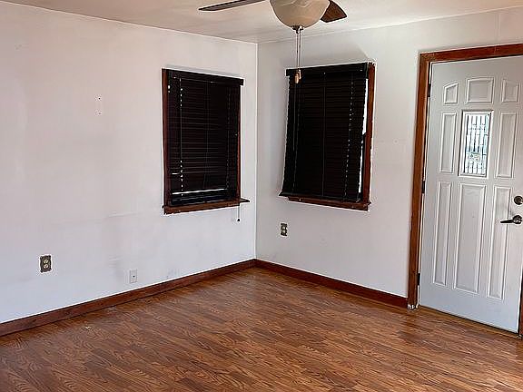 4th image of 305 Oneita St
