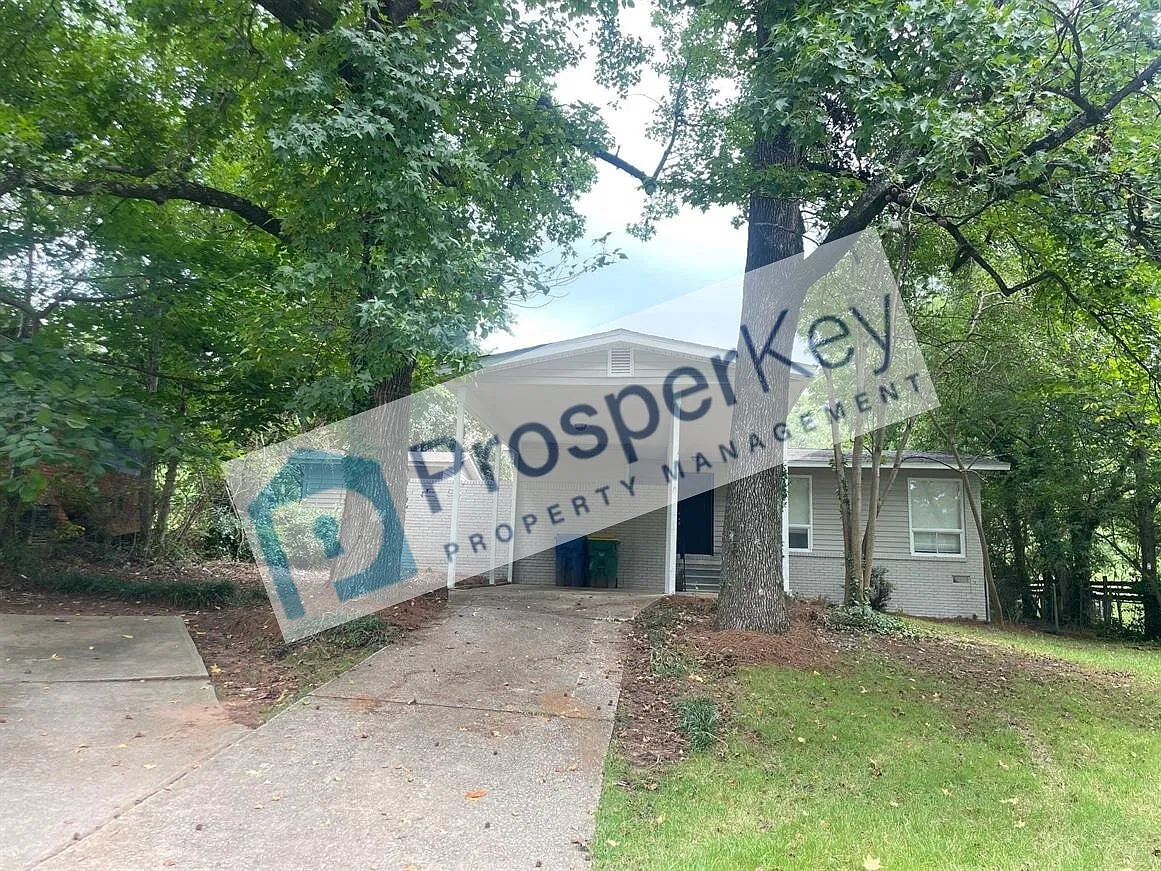 846 Cone Rd — Photo 2