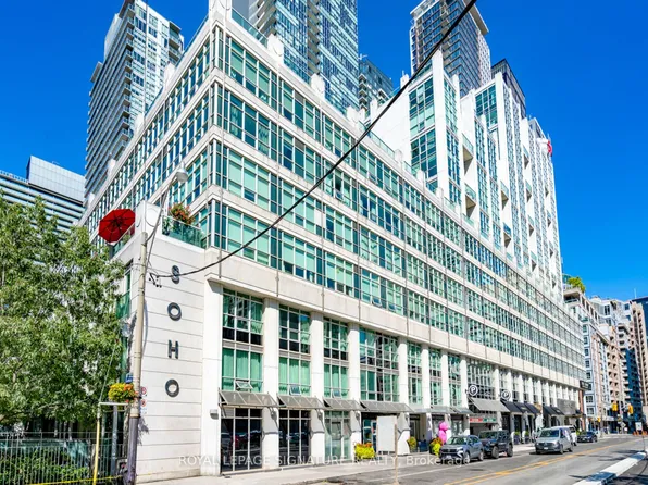 350 Wellington St W #G25, Toronto, ON M5V 3W9