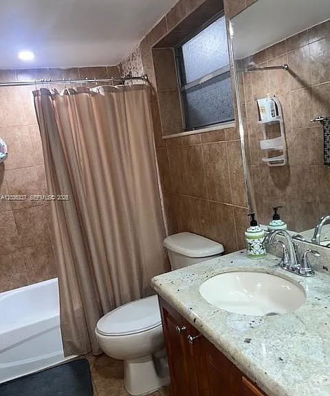 7410 SW 82nd St #K206 — Photo 11