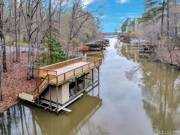 2 Harbor Dr, Macon, NC 27551