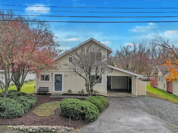 18263 Lake Forest Dr, Penn Valley, CA 95946