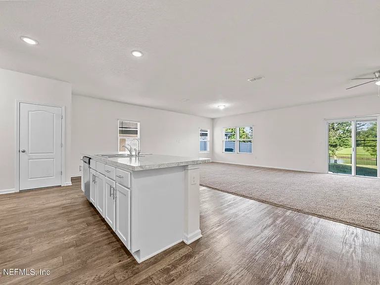 8279 Meadow Walk Ln — Photo 11