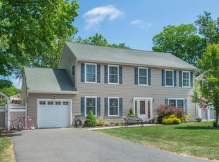 111 Pahaquarry Rd, Hopatcong, NJ 07843