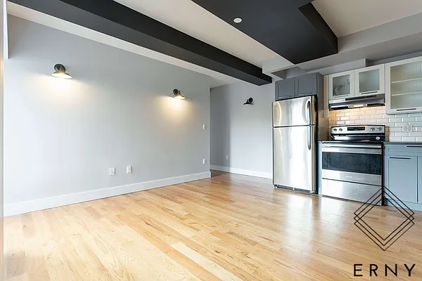 Rented by ERNY LLC | media 11