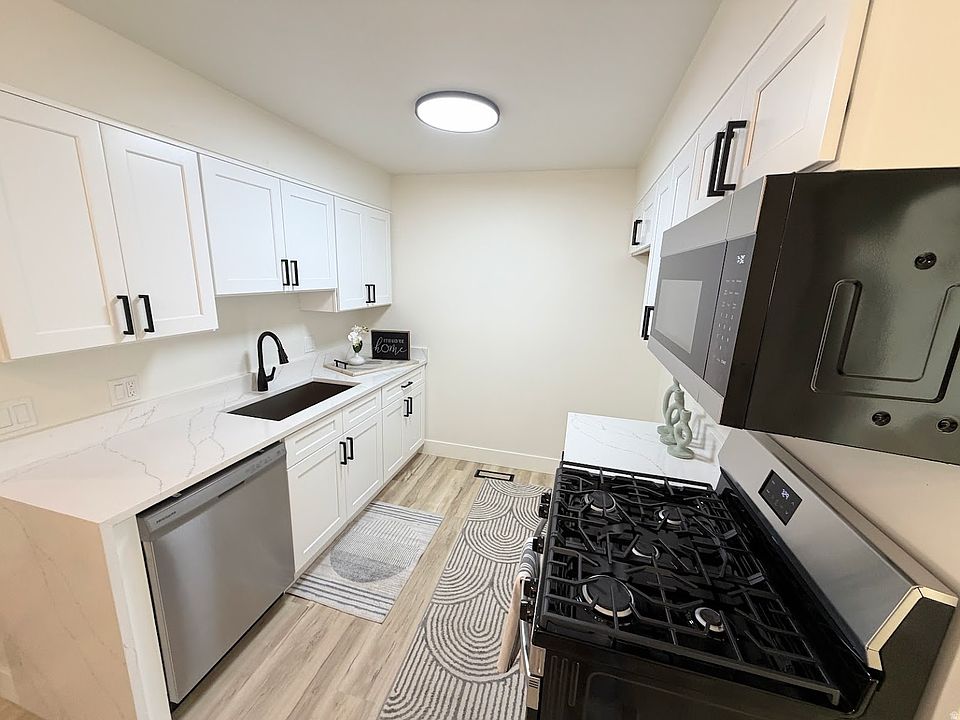 1st image of 127 E 1100 N APT 4
