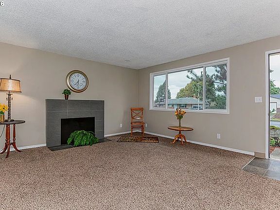 4th image of 7911 NE 139th Ave