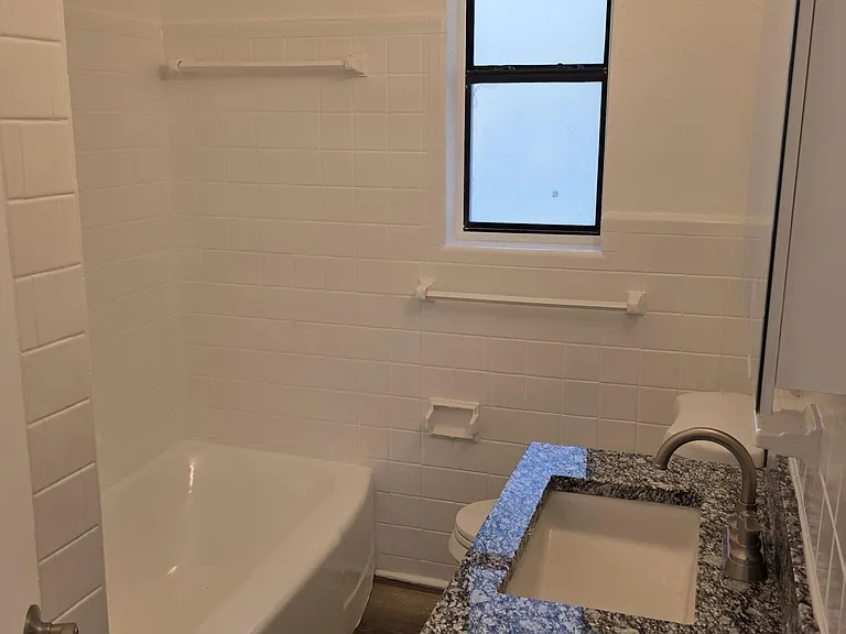 7816 Catawba Dr — Photo 12