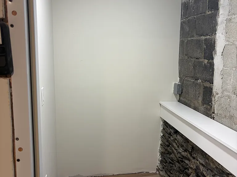 17 Jefferson St #B — Photo 4