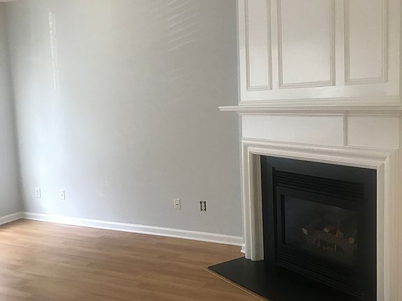 3rd image of 3065 Oxwell Dr