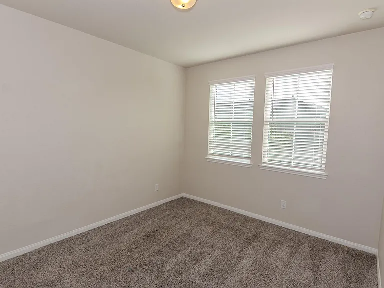 4120 Split Ivy Dr — Photo 32