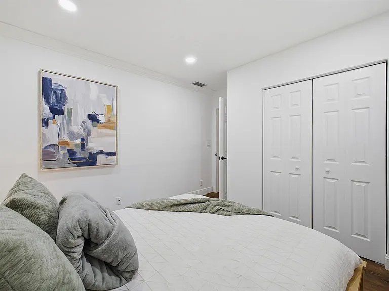 5120 NE 22nd Ave — Photo 25