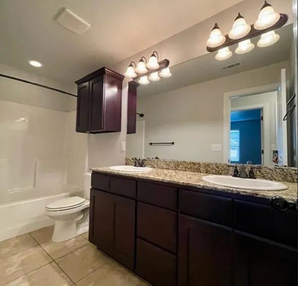1053 Tarah Knolls Cir — Photo 20