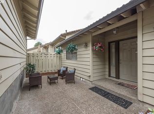 6298 Belmont Way, West Linn, OR 97068