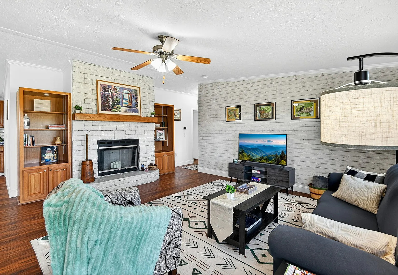 218 Kincheloe Rd — Photo 1