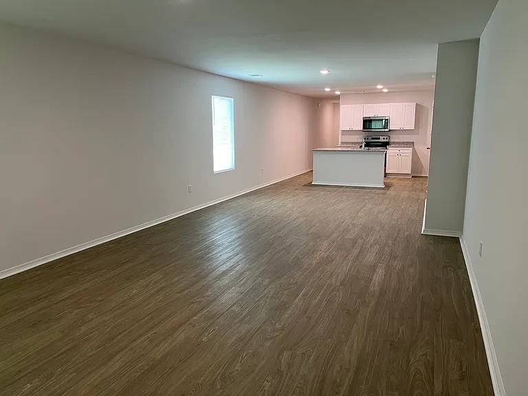 340 Moonlight Graham Blvd — Photo 5
