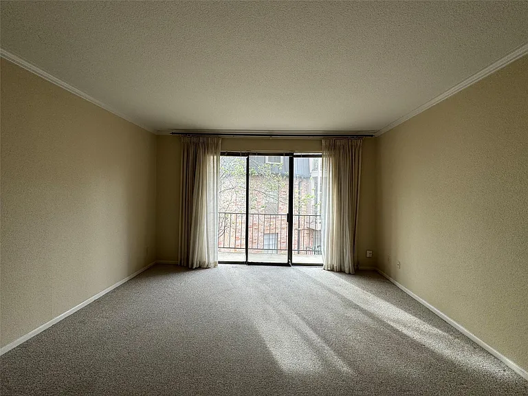2475 Underwood St #291 — Photo 25