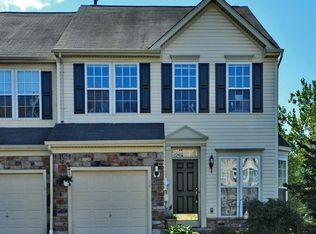 14 Creekside Dr, Pottstown, PA 19464