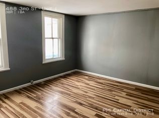 488 3rd St #1, Albany, NY 12206