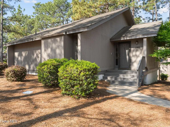 190 Barton Hills Court, Pinehurst, NC 28374