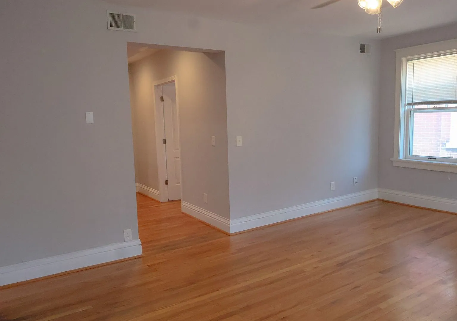 757 Syracuse Ave — Photo 3