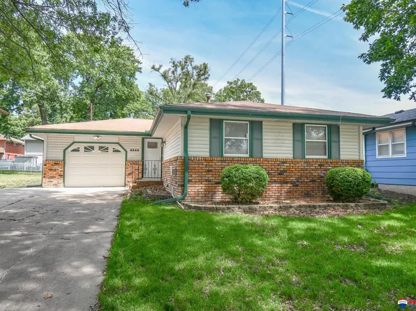 5540 Spruce St, Lincoln, NE 68516