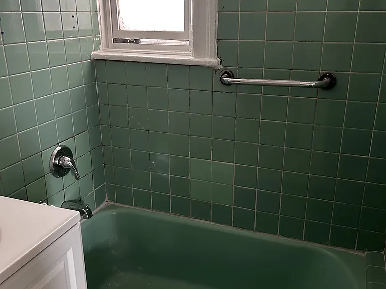2836 Zulette Ave #2 — Photo 4
