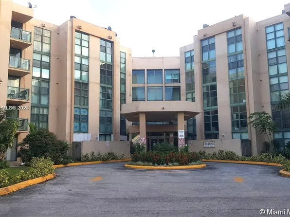 2075 SW 122nd Ave APT 325, Miami, FL 33175