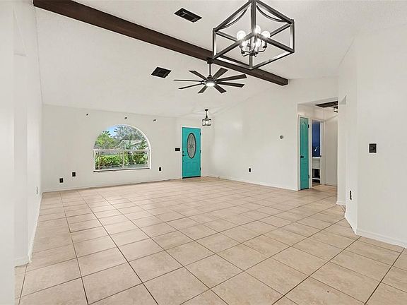 4th image of 4498 Gondolier Rd