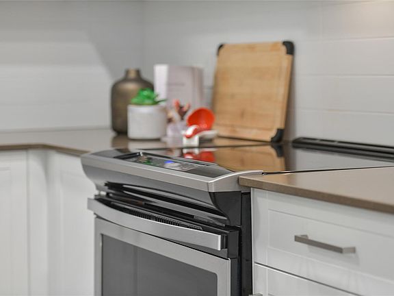 5th image of 2843 Jacklin Rd #406