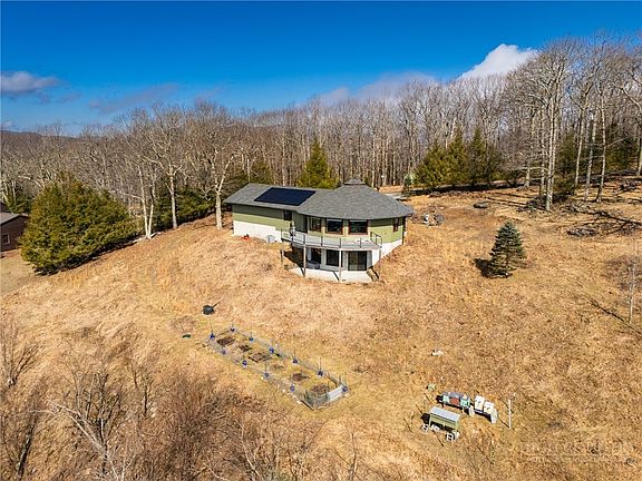 2nd image of 448 Howards Knob Road