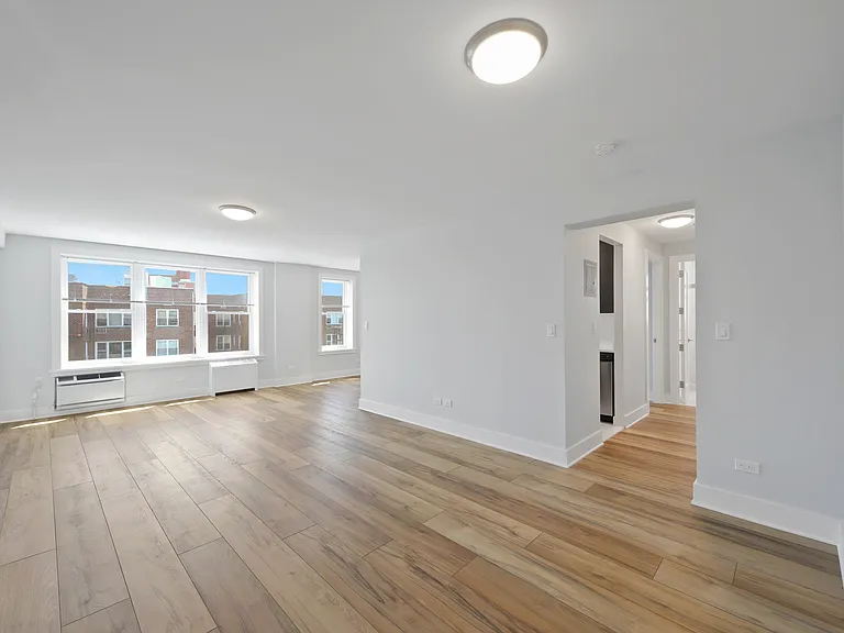 1130 Pelham Pkwy S #7G — Photo 6