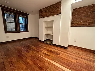 Rented by JB Mac Real Estate Inc.