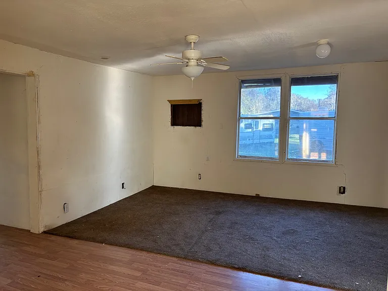 225 County Road 4090 — Photo 15
