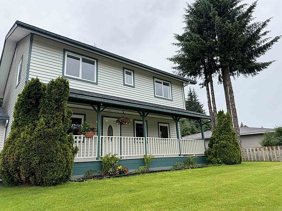 3rd image of 3854 Killewich Dr