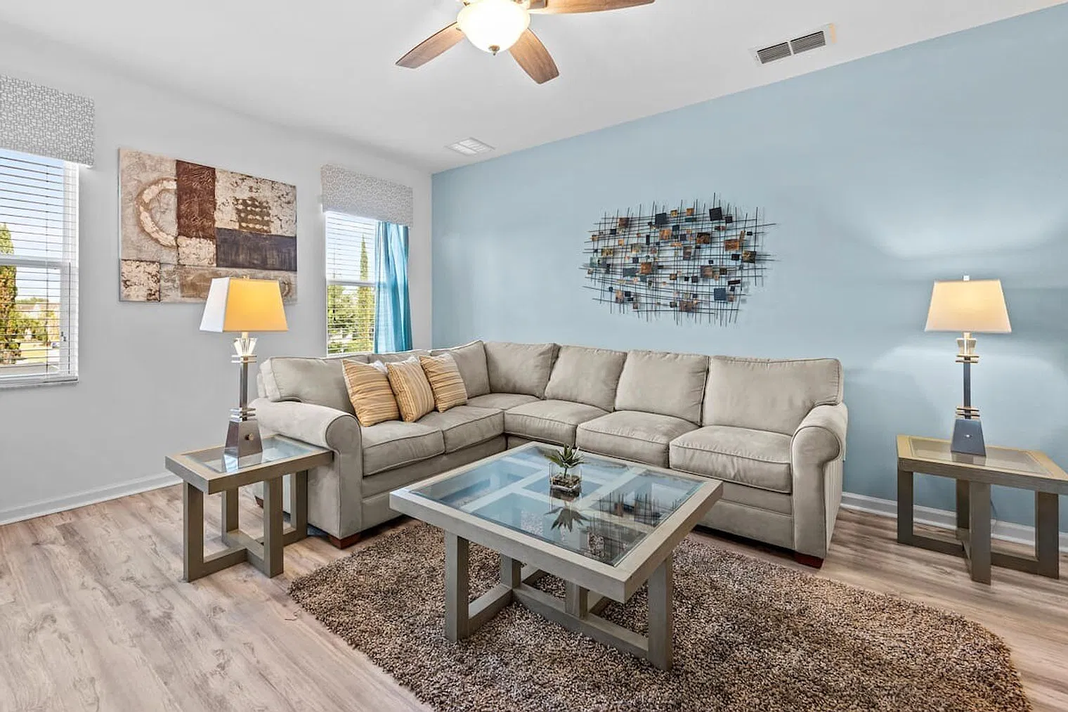 5 bed, 2.0 bath, $7,886 — Photo 4