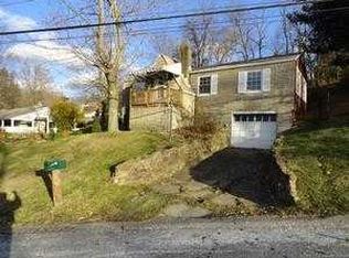 251 Maple Dr, Monroeville, PA 15146