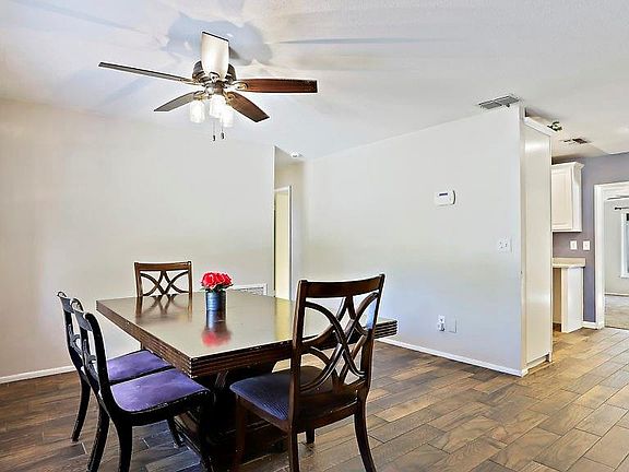 5th image of 1431 Jeffords St